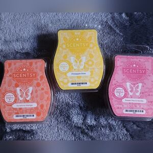 Scentsy Wax Bars Sunshine Mango, Pineapple Rose, and Sweet Pea & Vanilla